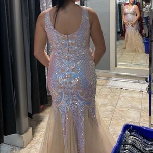 mermaid prom dress
